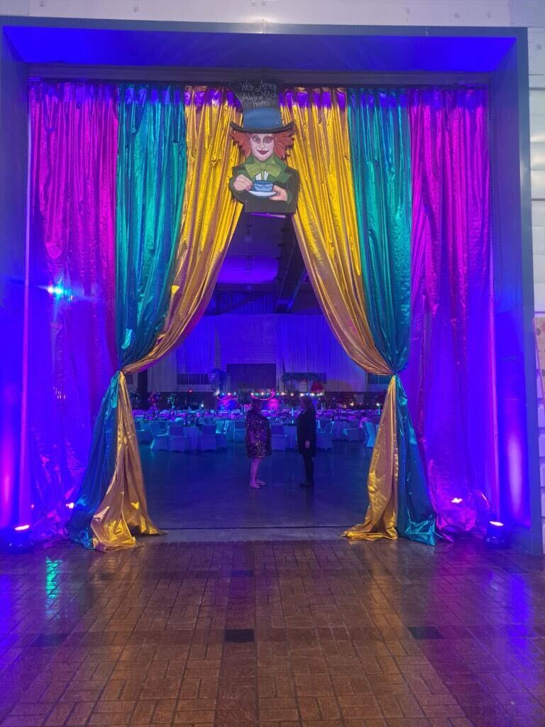 Mardi Gras Drape