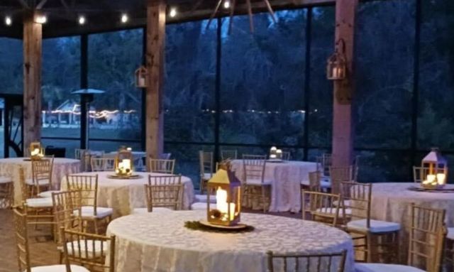 https://spotlightpartyrental.com/wp-content/uploads/2023/12/linens-and-spandex-large-event.jpg