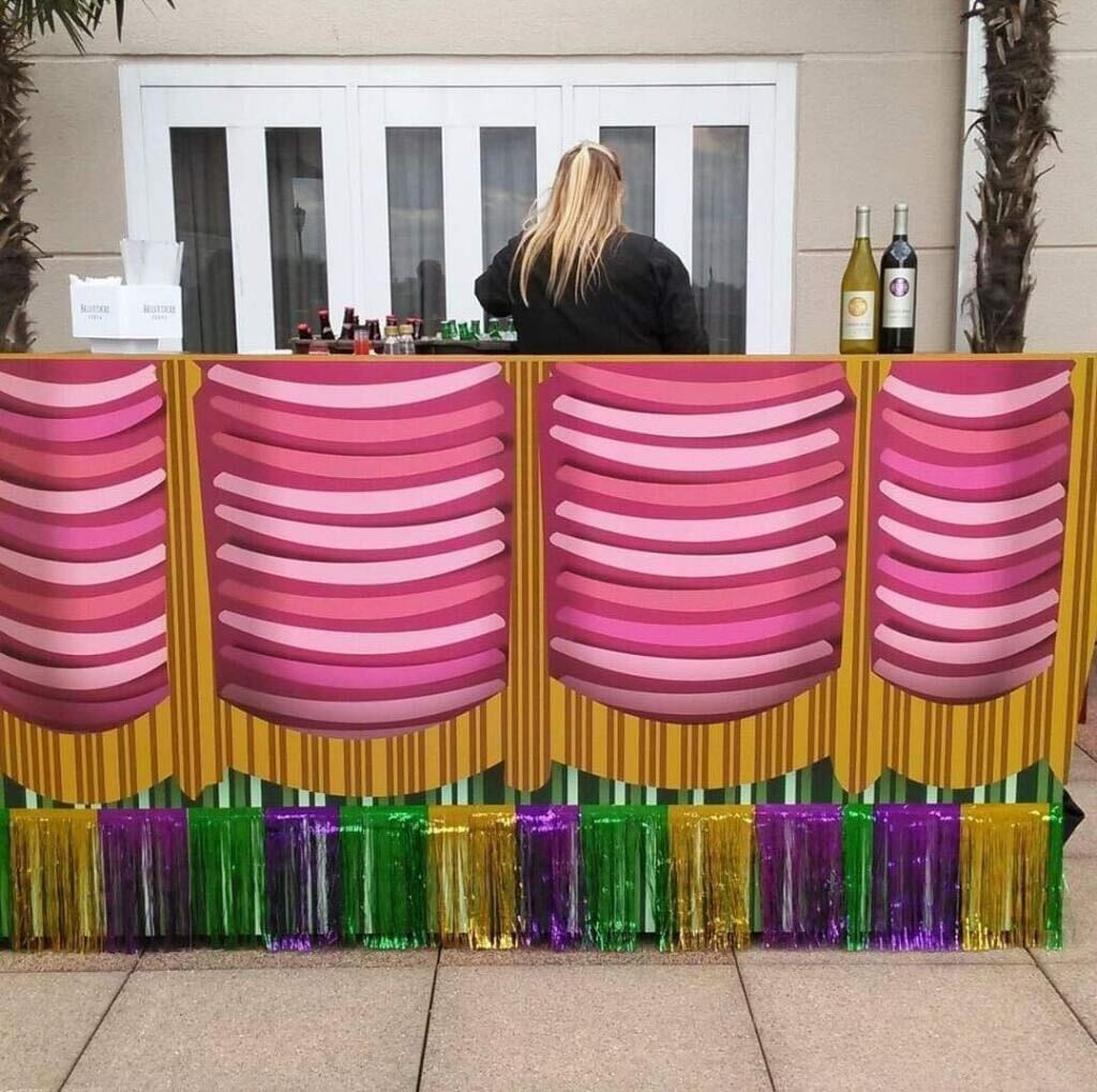 https://spotlightpartyrental.com/wp-content/uploads/2024/07/Mardi-Gras-Facade.jpg