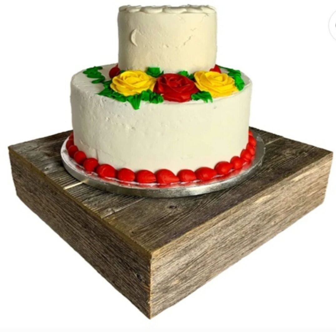 https://spotlightpartyrental.com/wp-content/uploads/2024/07/Wooden-Cake-Stand.jpg