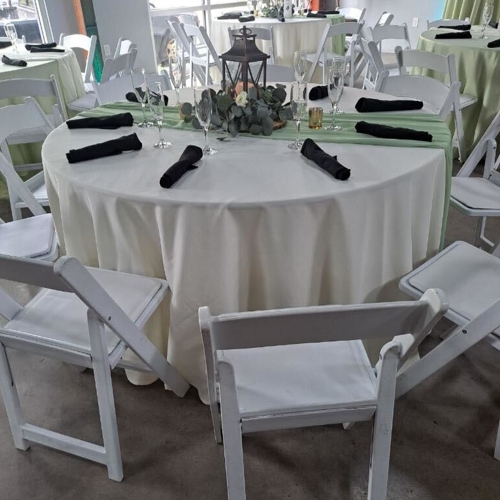 https://spotlightpartyrental.com/wp-content/uploads/2024/07/event-tables.jpg